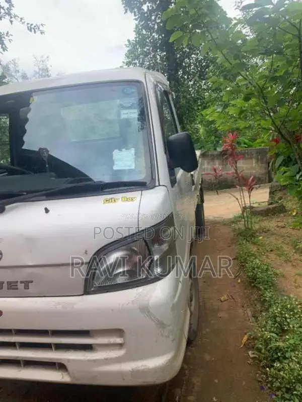Daihatsu Hijet 2014 Lorry (Used)
