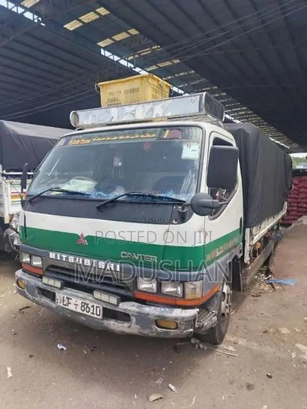 Mitsubishi Canter 2008 Lorry (Used)