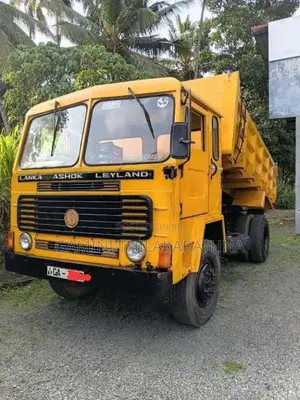 Ashok-Leyland Tipper 2000 Lorry (Used)