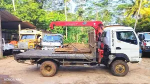 Mitsubishi Fuso 4WD 2008 Lorry (Used)