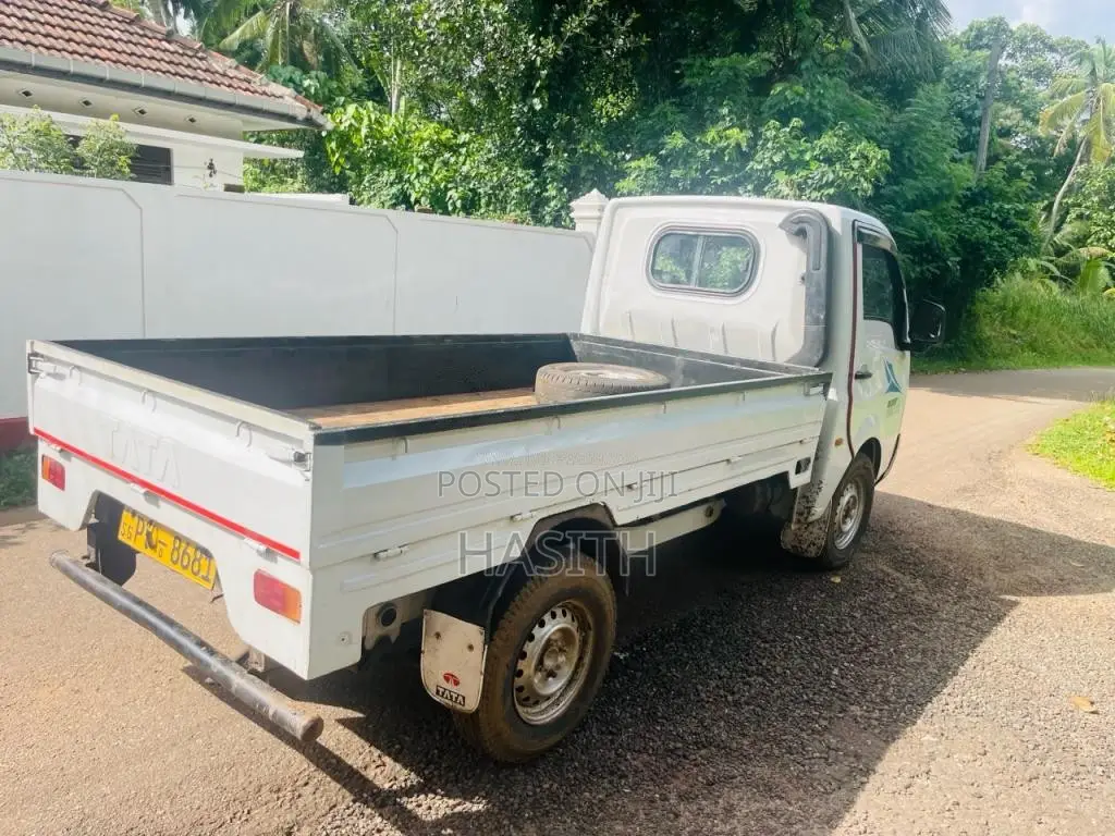 Tata Dimo Lokka 2013 Lorry (Used)