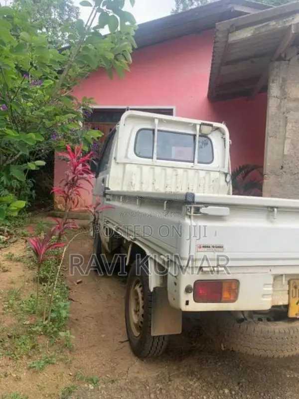 Daihatsu Hijet 2014 Lorry (Used)