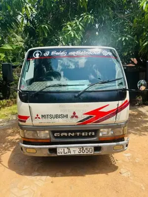 Mitsubishi CANTER 2002 Lorry (Used)