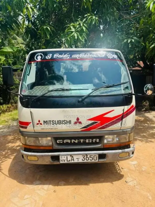 Mitsubishi CANTER 2002 Lorry (Used)