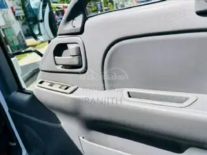 Isuzu Isuzu 2011 Lorry (Used)