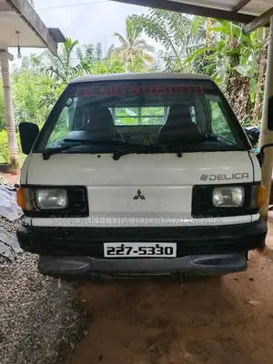 Mitsubishi Delica 1980 Lorry (Used)