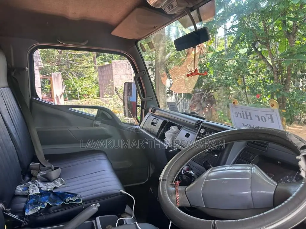 Mitsubishi Canter 2006 Lorry (Used)