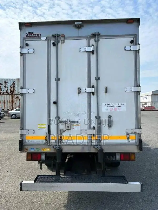 Isuzu NPR 2018 Lorry Unregistered (Recondition)