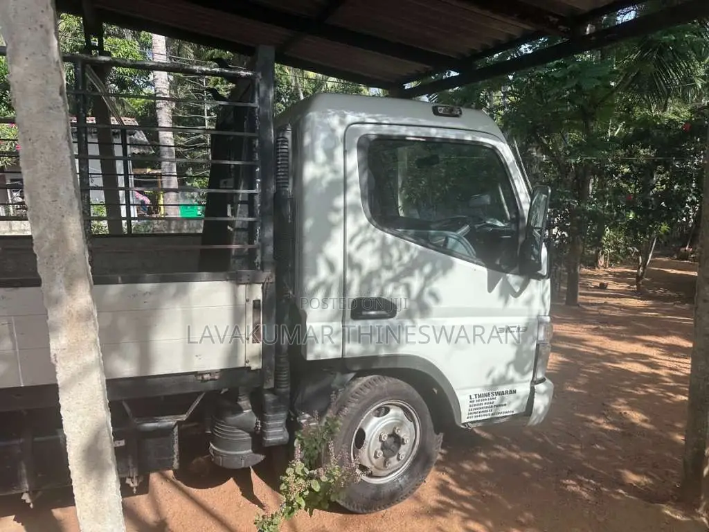 Mitsubishi Canter 2006 Lorry (Used)