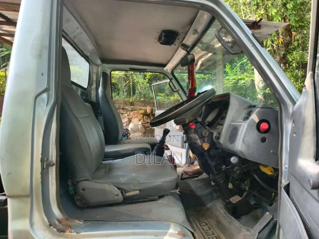 Toyota Dyna 1999 Lorry (Used)