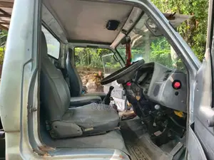 Toyota Dyna 1999 Lorry (Used)