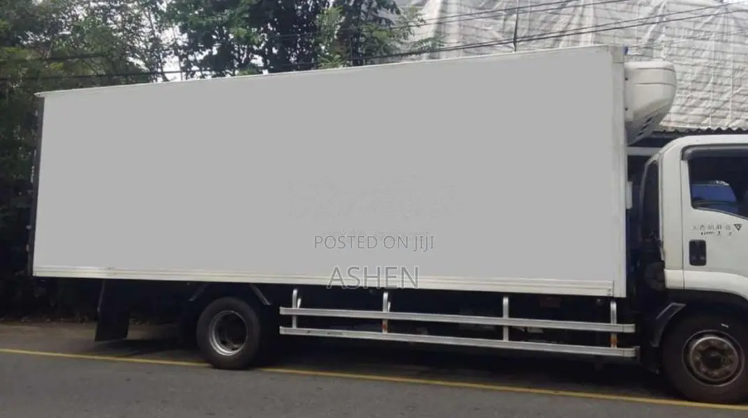 Isuzu Forward 2010 Lorry (Used)