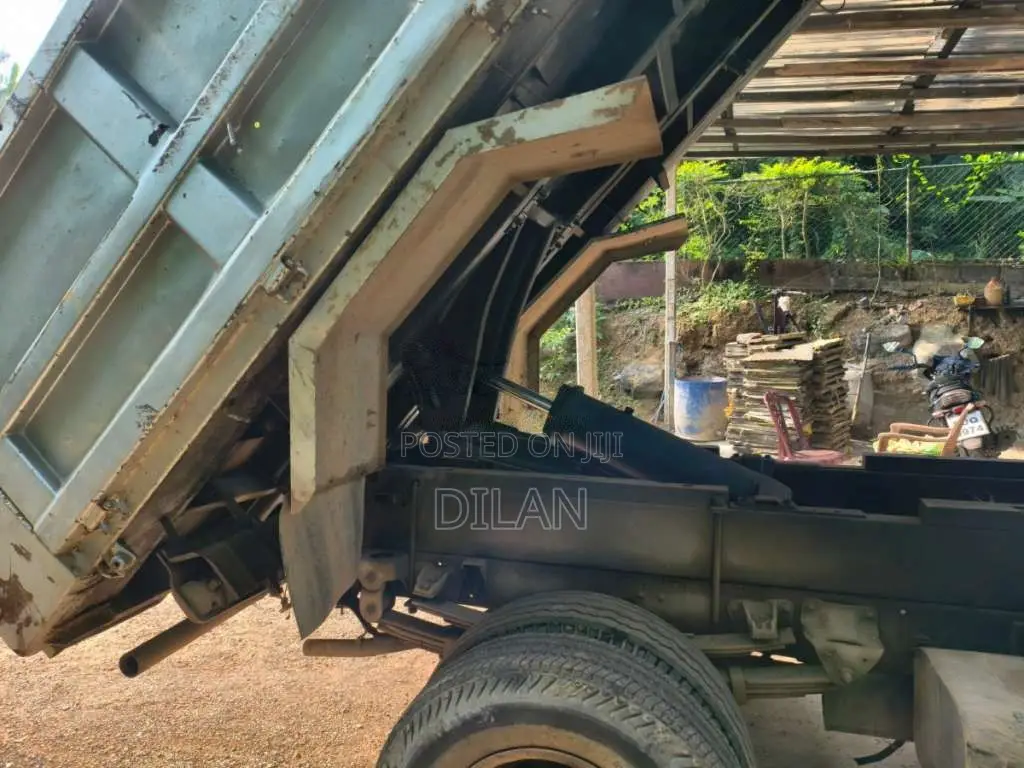 Toyota Dyna 1999 Lorry (Used)