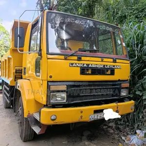 Ashok-Leyland Tipper 2011 Lorry (Used)
