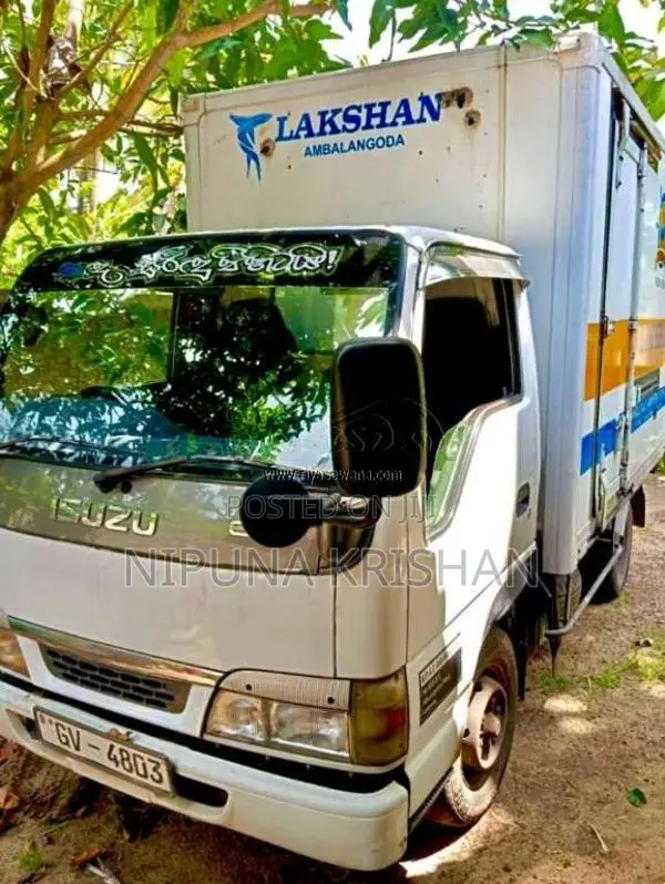 Isuzu ELF 1997 Lorry (Used)