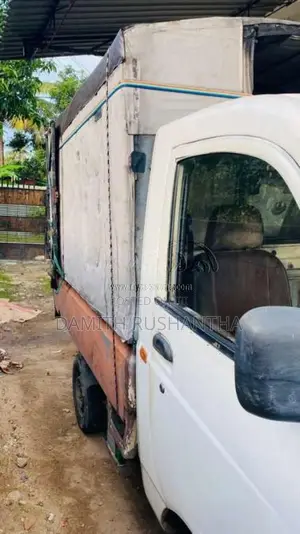 Mahindra Maxximo 2012 Lorry (Used)