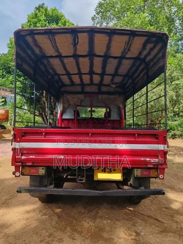 Mitsubishi L300 1980 Lorry (Used)