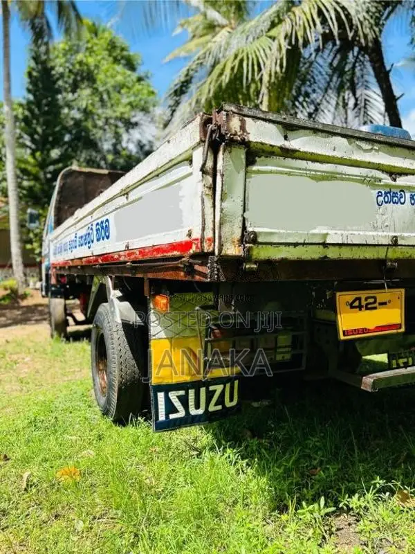 Isuzu NPR58L 1987 Lorry (Used)