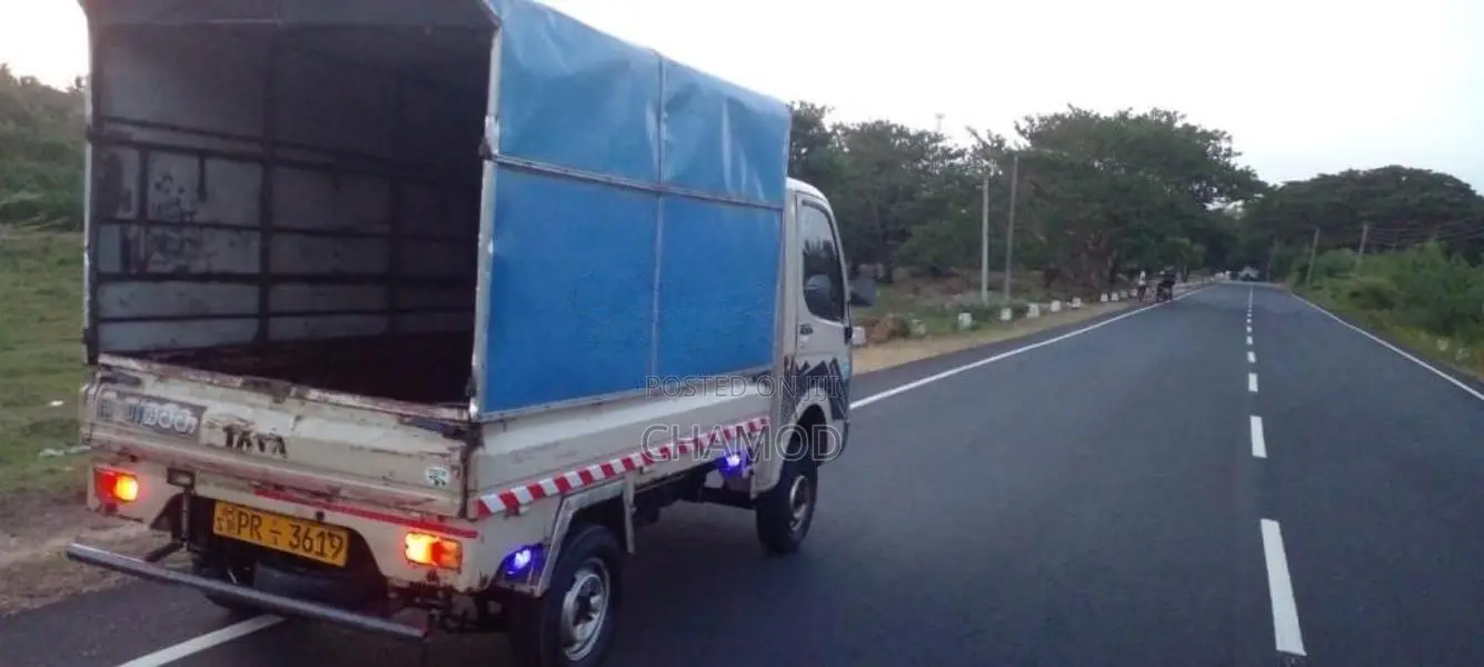 Tata Dimo Batta 2011 Lorry (Used)
