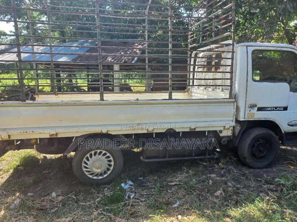 Nissan Atlas 1995 Lorry (Used)