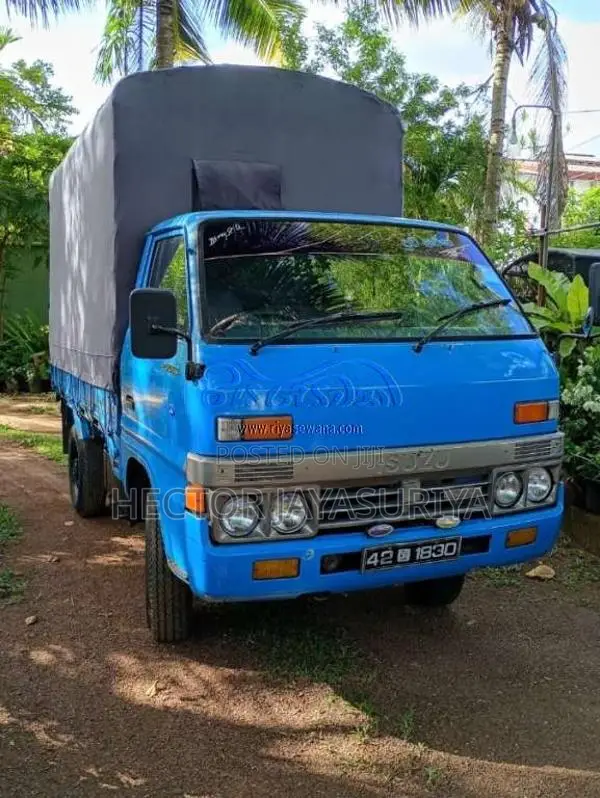 Isuzu ELF 1984 Lorry (Used)