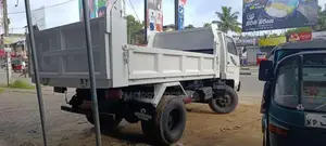 Isuzu Juston Forward 1996 Lorry (Used)
