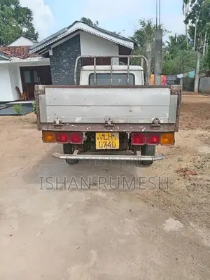 Mahindra Maxi Truck 2009 Lorry (Used)