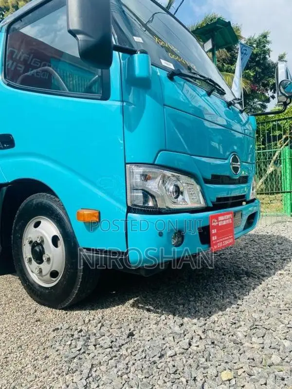 Toyota Hino 2019 Lorry Unregistered (Recondition)