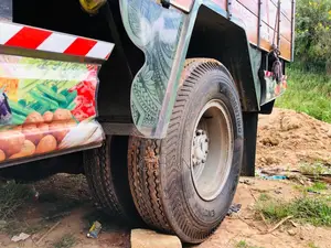 Ashok-Leyland Comet Super 2007 Lorry (Used)