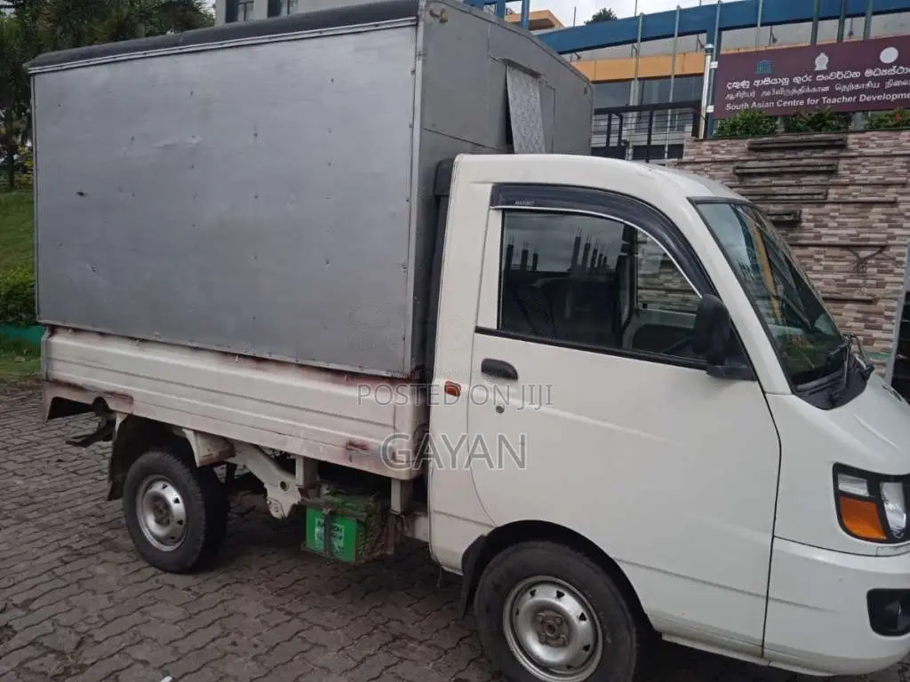 Mahindra Maxximo 2019 Lorry (Used)