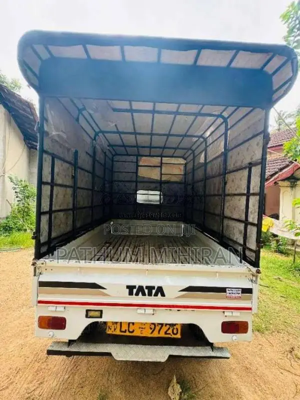 Tata Dimo Batta 2007 Lorry (Used)
