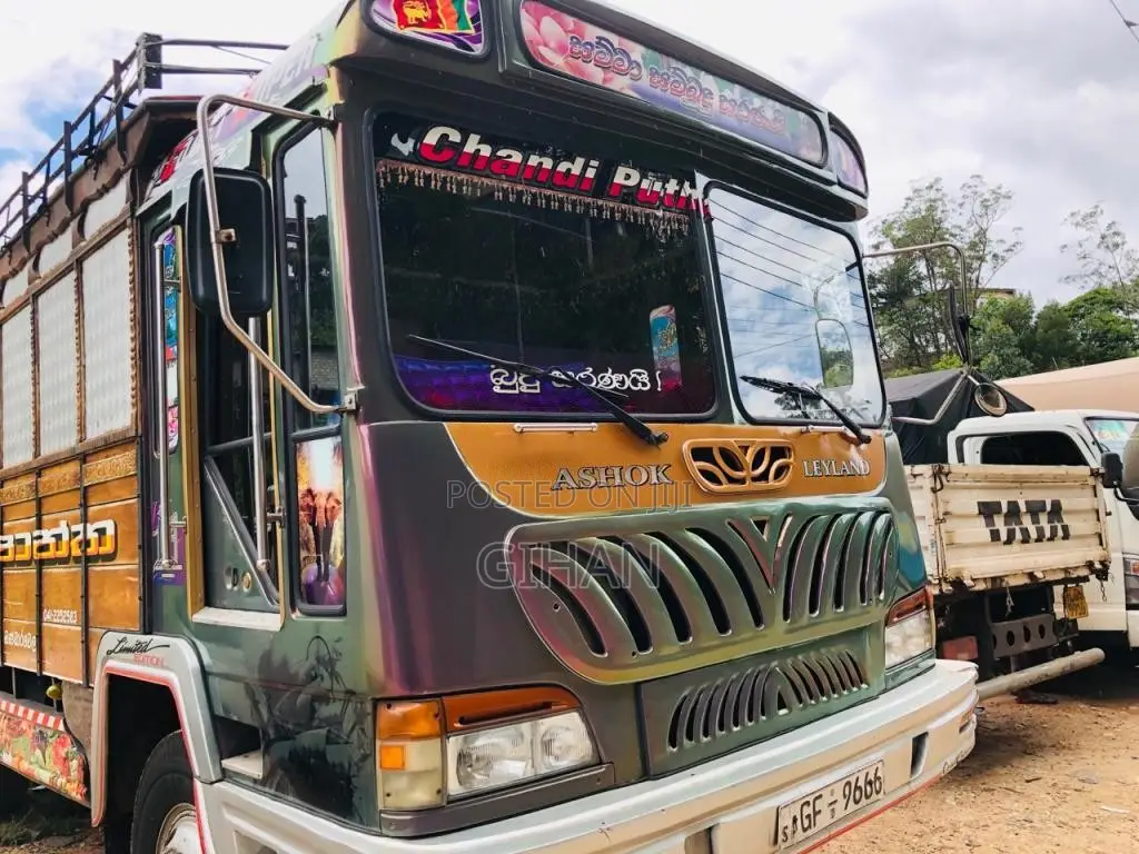 Ashok-Leyland Comet Super 2007 Lorry (Used)