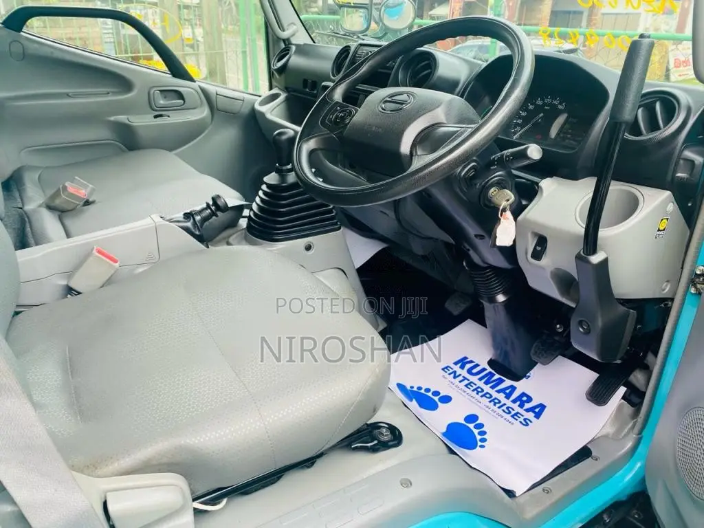Toyota Hino 2019 Lorry Unregistered (Recondition)