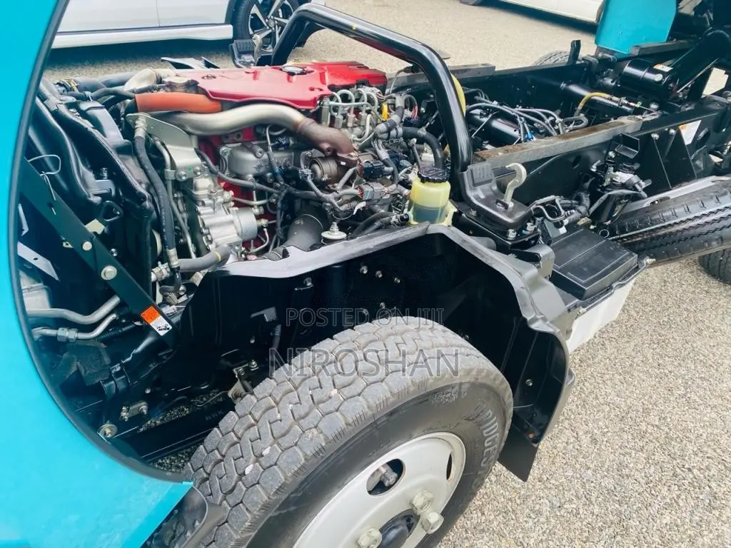 Toyota Hino 2019 Lorry Unregistered (Recondition)