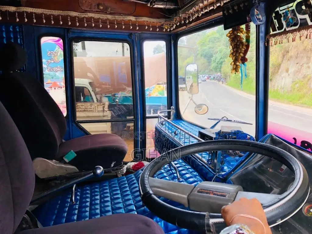 Ashok-Leyland Comet Super 2006 Lorry (Used)