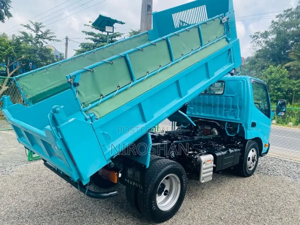 Toyota Hino 2019 Lorry Unregistered (Recondition)