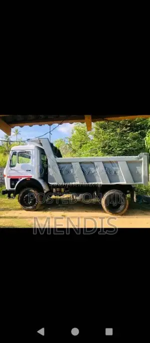 Tata Tipper 2006 Lorry (Used)
