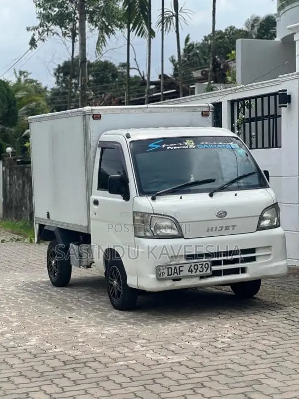 Daihatsu Freezer 2011 Lorry (Used)