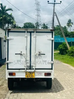 Daihatsu Freezer 2011 Lorry (Used)