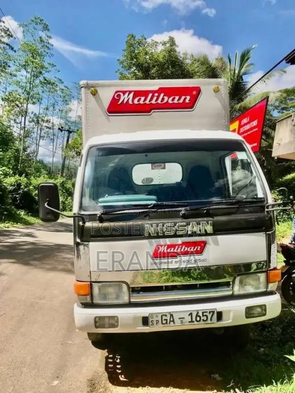 Nissan Atlas 1999 Lorry (Used)