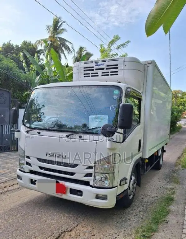 Isuzu Freezer 2020 Lorry (Used)