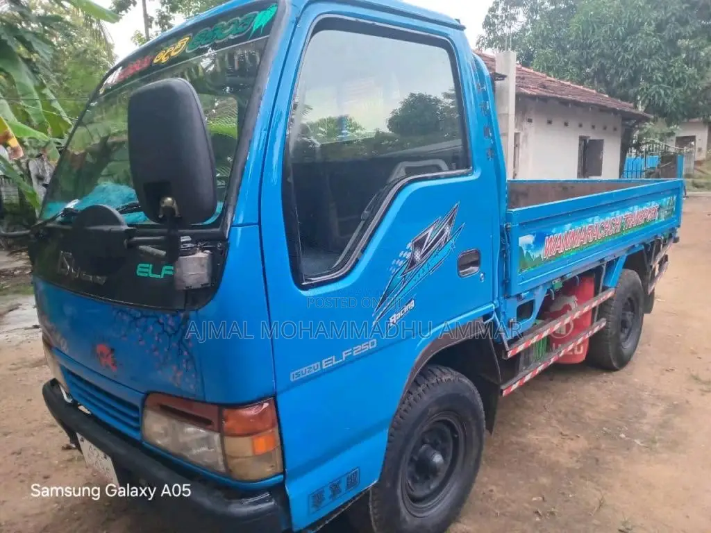 Isuzu ELF 1987 Lorry (Used)