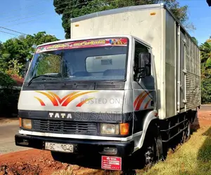 Tata 613 2002 Lorry (Used)