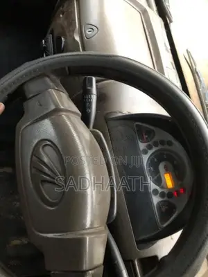 Mahindra Maxximo 2012 Lorry (Used)
