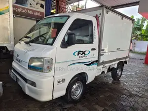 Daihatsu Hijet Bakery Body 2003 Lorry (Used)