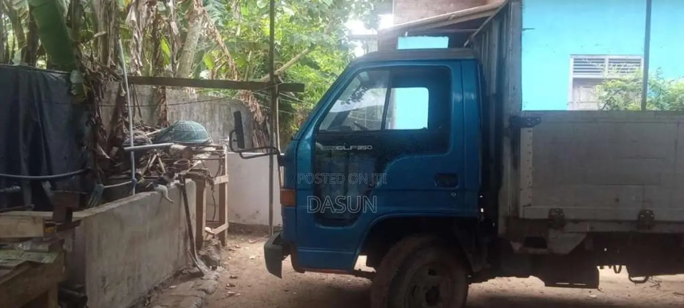 Isuzu ELF 350 1990 Lorry (Used)