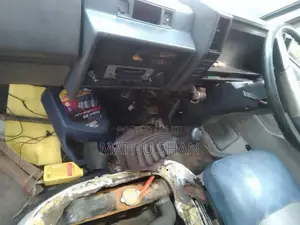 Isuzu Isuzu 1986 Lorry (Used)
