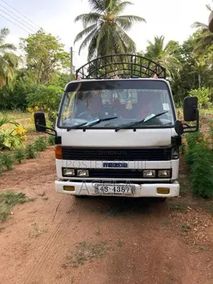 Mazda TITAN 1992 Lorry (Used)