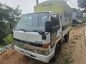 Isuzu Isuzu 1986 Lorry (Used)