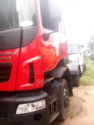 Tata PRIME MOVER PRIMA 4028 S 2015 Lorry (Used)